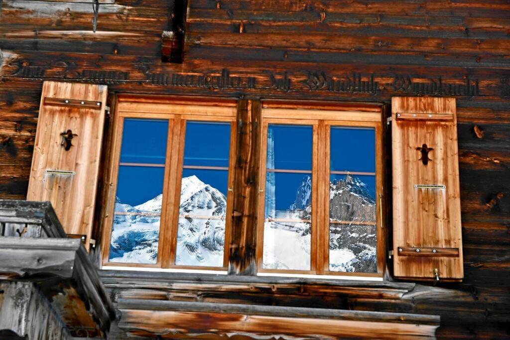 Peacefull Mountains View Apartment คันเดอร์ชเตค ภายนอก รูปภาพ